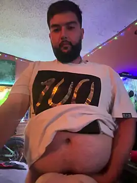 bigdickgio6923 online show from April 16, 2:11 am