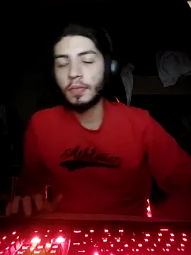 kleineid77 online show from February 1, 3:33 pm