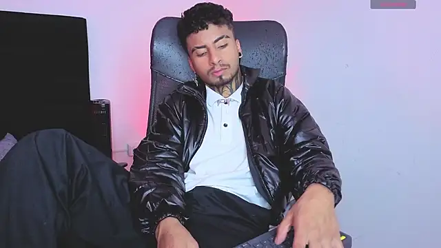 JuanCamiilo 66 online show from March 14, 12:39 am