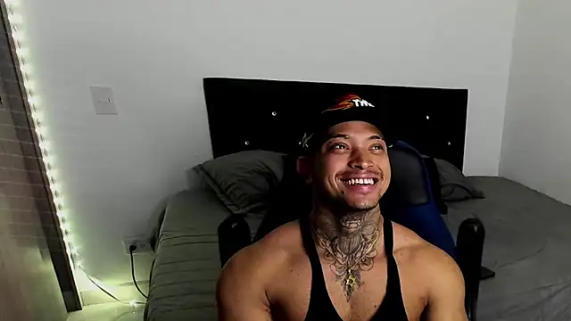 Stiven collins online show from March 10, 5:22 am