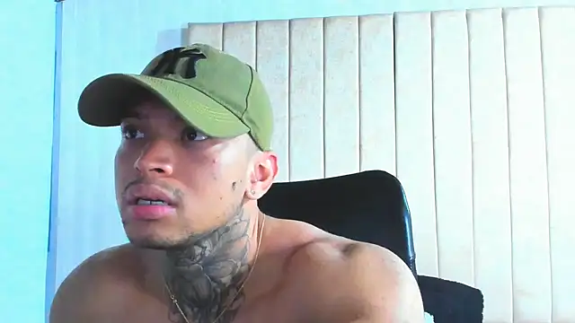 Stiven collins online show from December 23, 3:40 am