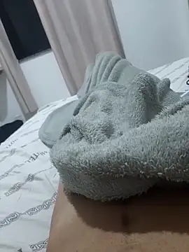 magrinhoOliver online show from February 14, 7:14 am