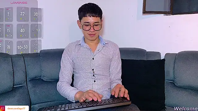 Mr daren  online show from March 27, 6:09 pm