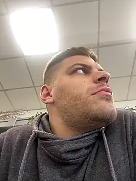 mans30 online show from December 4, 8:12 am