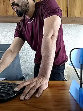 indianguy89 online show from March 1, 6:35 am