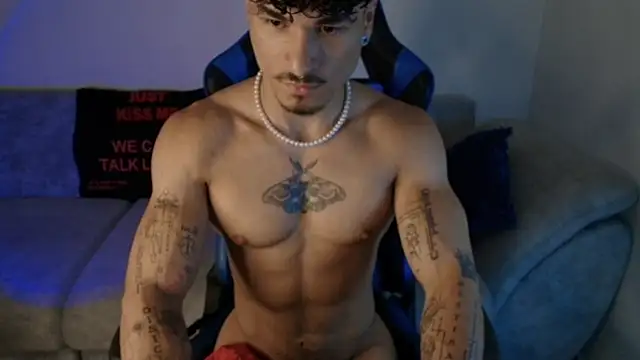Thomas Fit1 online show from July 6, 3:14 pm