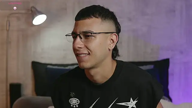 SymonPrince online show from February 7, 3:35 am