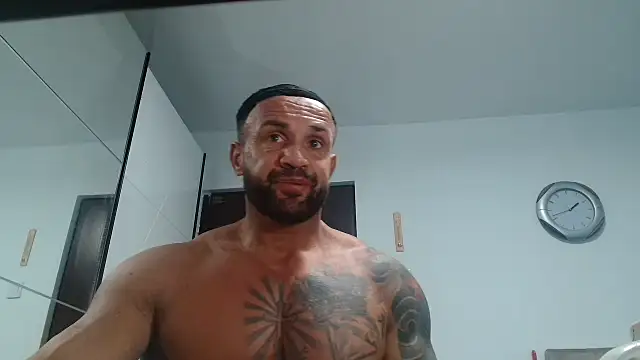 Magnificmuscles89 online show from March 12, 11:40 am