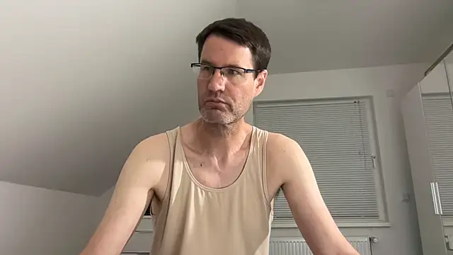 zxzx cam1 online show from July 3, 5:28 pm