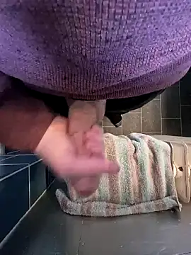 joycock8 online show from November 21, 11:42 am