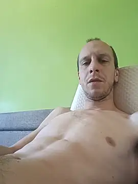 immi932 online show from July 14, 10:43 am