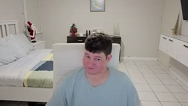 Lorenzo hernandez online show from November 26, 4:43 pm