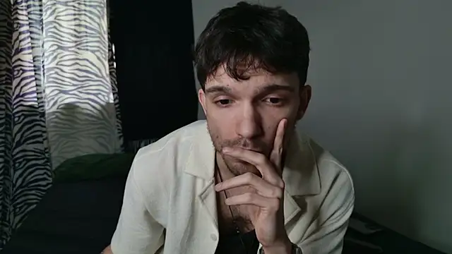 JackDesFeux online show from March 26, 9:19 pm