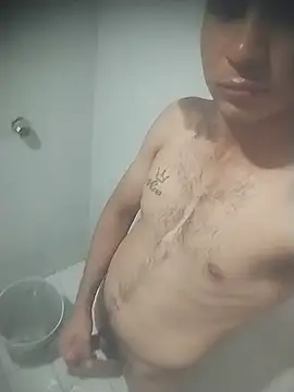 33elguason online show from May 20, 2:51 am