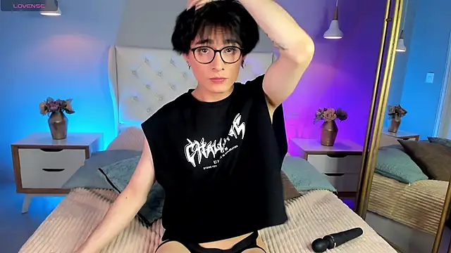 cherryy boy online show from November 15, 8:33 pm