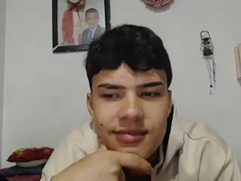 masterdaniel88 online show from February 9, 8:34 pm