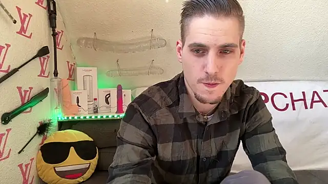 Cookieboy88 online show from March 4, 1:07 pm