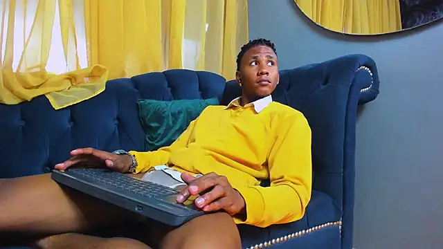 Ethan Fox11 online show from March 7, 4:05 pm