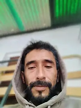 weedmanhot28 online show from April 11, 7:45 am