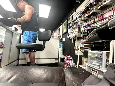 RawRyder8 online show from March 16, 5:44 am