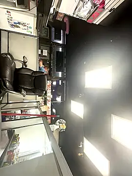 RawRyder8 online show from June 17, 6:04 am