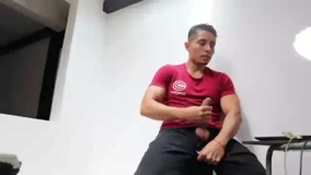 SeanToro online show from January 10, 5:06 pm