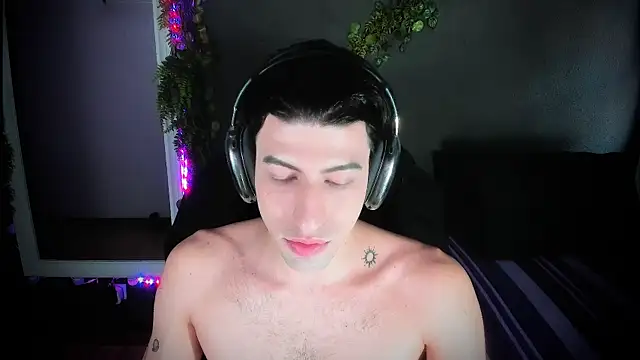 newjeff online show from March 25, 5:17 pm