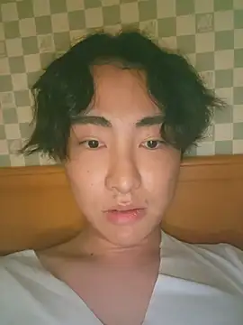 hitoshiatpwT online show from July 6, 3:36 pm