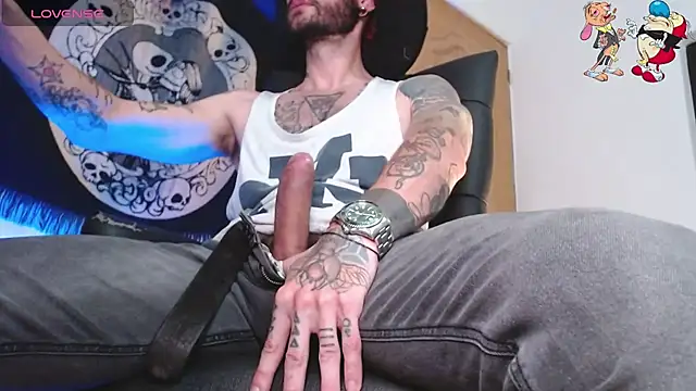 ren stipee online show from October 31, 10:57 pm