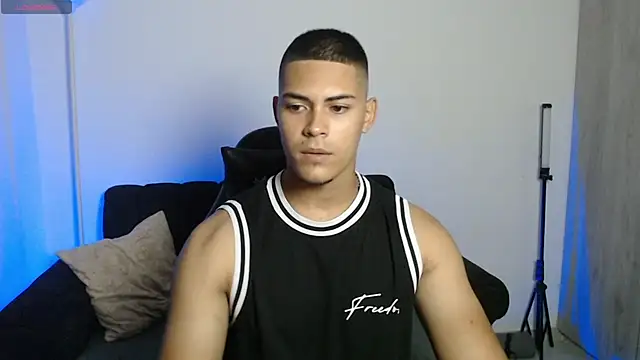 Iamdylan777 online show from July 7, 4:12 am
