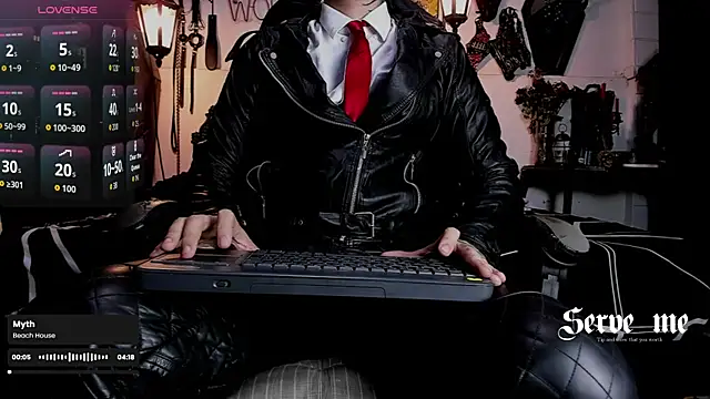 allanhurtss online show from July 3, 5:17 pm