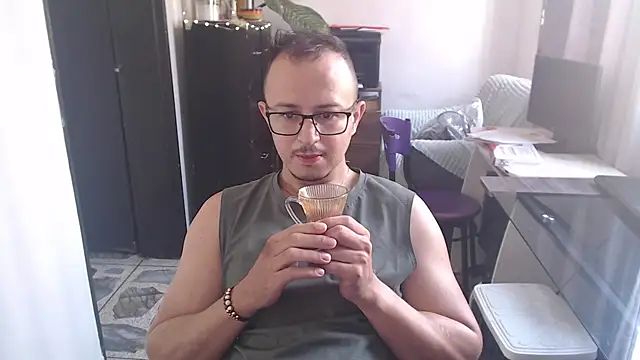 jacob strokes01 online show from July 24, 1:51 pm