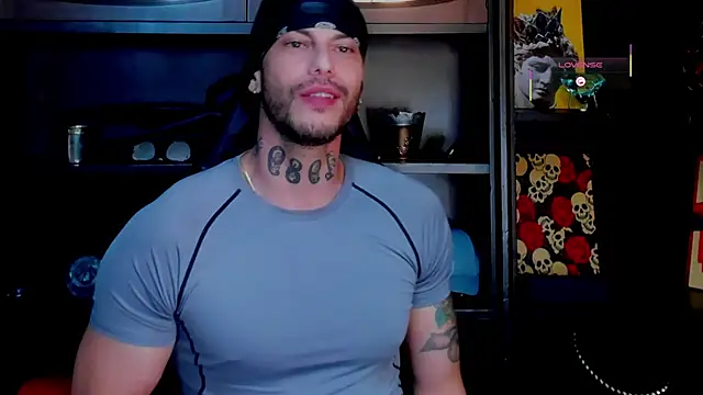 RickG Oficial online show from October 31, 12:01 am