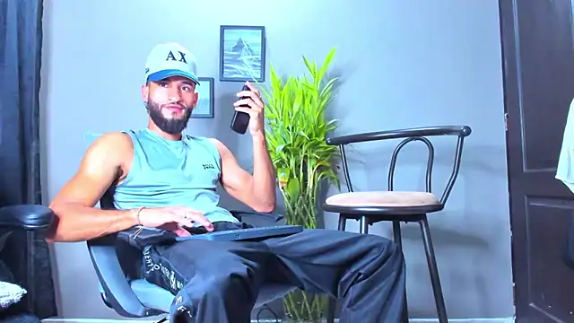 Damian 022 online show from November 7, 1:47 pm