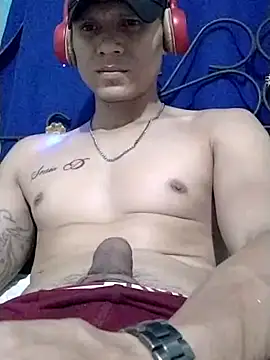 Elmerjoze009 online show from February 22, 11:39 pm