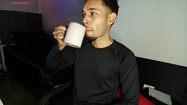 colinbrown online show from March 25, 9:57 am