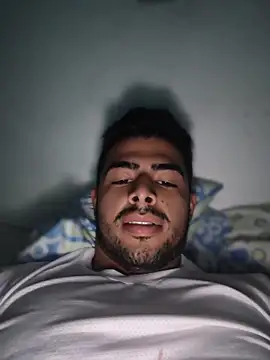 LuiMilan99 online show from March 29, 4:40 pm