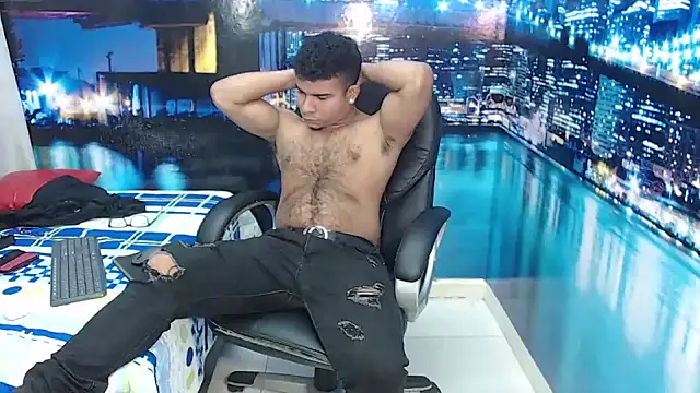 harrinson hot online show from December 12, 1:06 pm