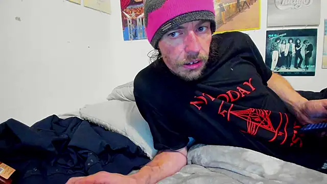 cloudyystar666 online show from February 9, 1:54 am