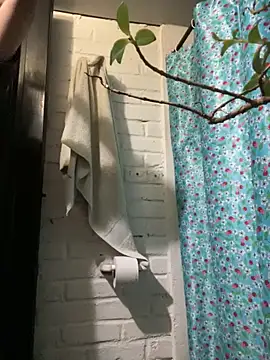 FlpGmz online show from October 15, 4:03 pm