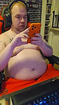 PupW0lfy online show from February 14, 6:47 pm