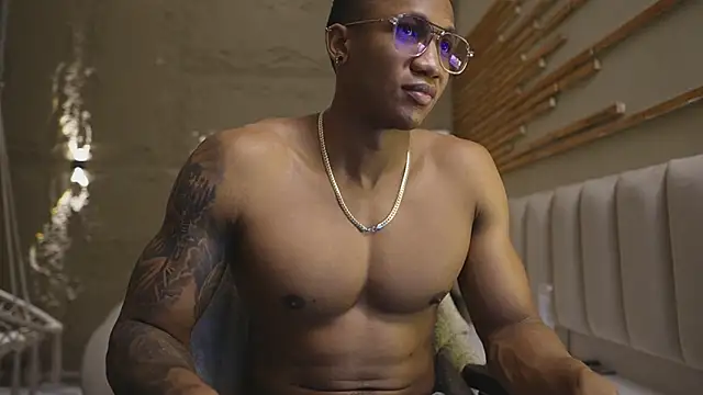 Logan Varela online show from April 2, 4:26 pm