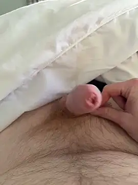 boholad8 online show from February 2, 4:32 pm