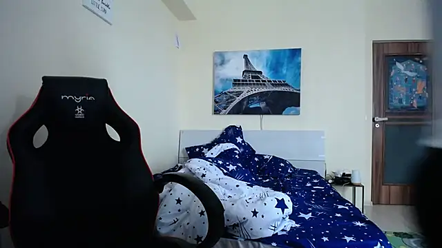 amydamarw online show from March 16, 6:28 am