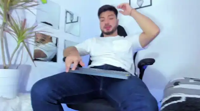  tony8 online show from December 10, 10:49 pm