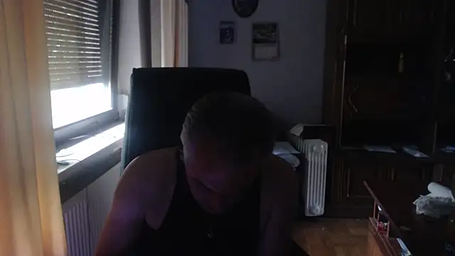 JohnnyD80 online show from June 17, 5:59 pm