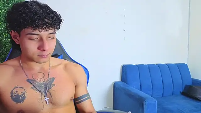 Demitryo online show from June 10, 5:35 pm