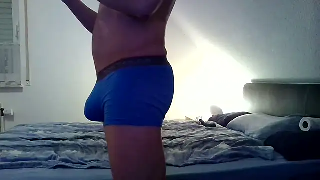 tom8912 online show from January 31, 11:13 pm