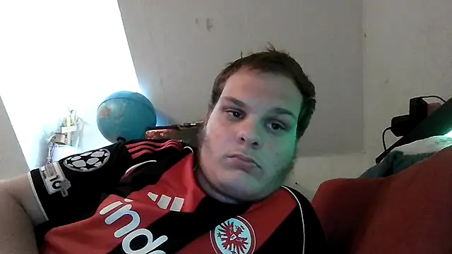 Nicolasjlhkjzl online show from June 17, 5:15 pm