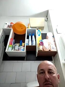 intx800 online show from April 15, 6:30 pm